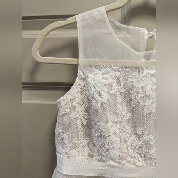 David's Bridal Banded Lace Illusion Formal Girls Dress/Gown Size 12 - Picture 10 of 17